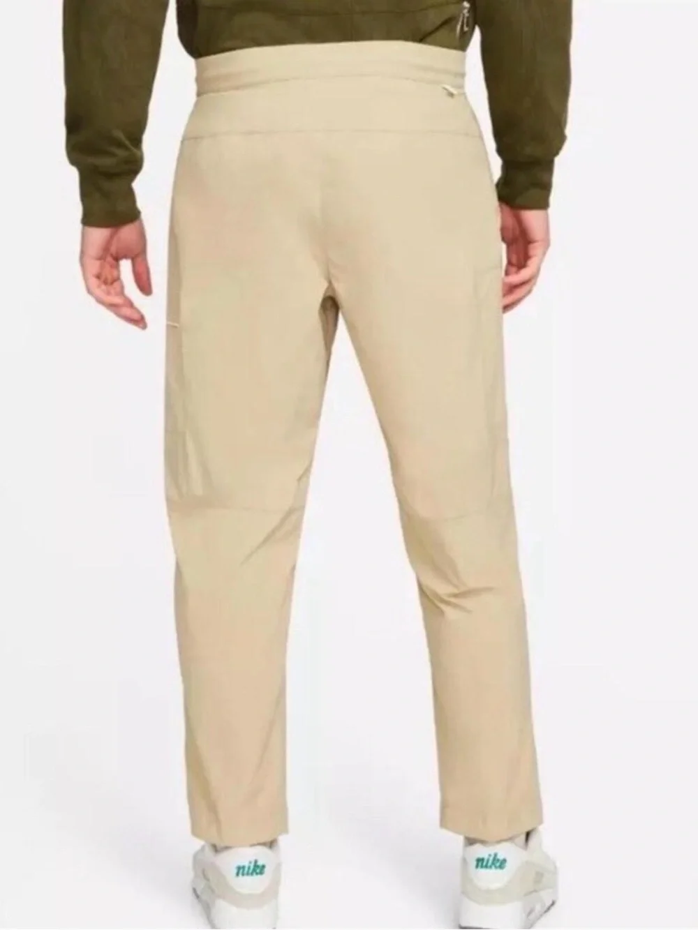 Nike Sportswear Style Essentials Tan Utility Pants. Sz M
